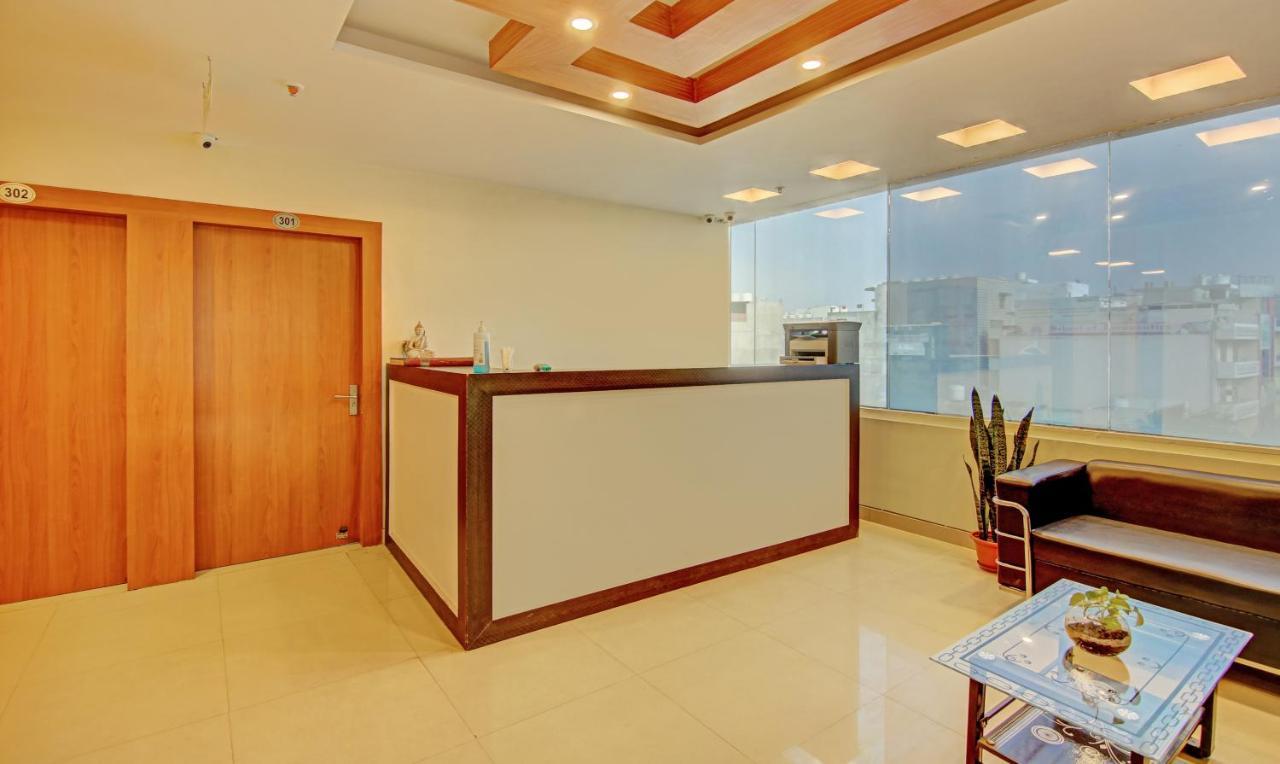 Отель Treebo Tms Residency Нью-Дели Экстерьер фото