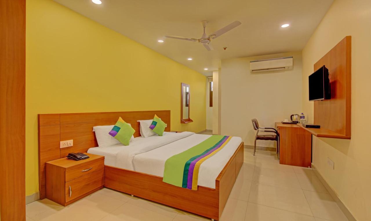 Отель Treebo Tms Residency Нью-Дели Экстерьер фото