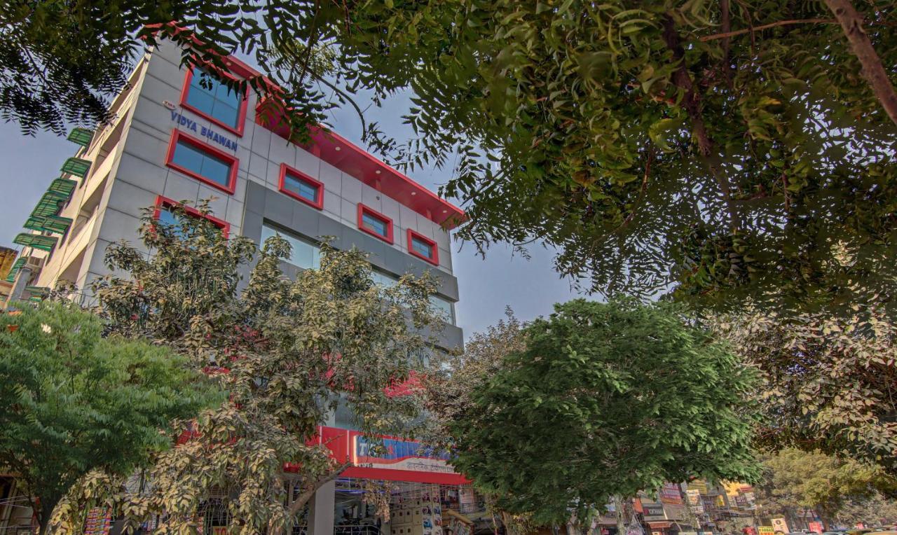 Отель Treebo Tms Residency Нью-Дели Экстерьер фото